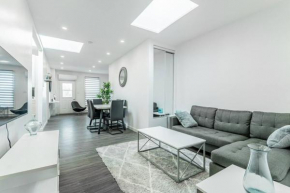 Modern 3 bedroom condo